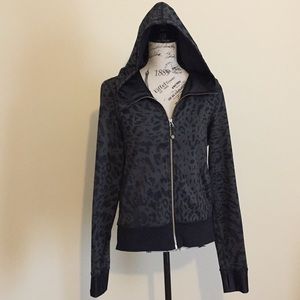 Lululemon cheetah print jacket